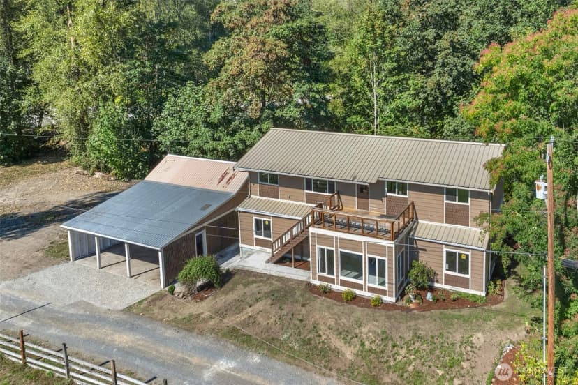 Property photo for 12327 276th Street Ne, Arlington