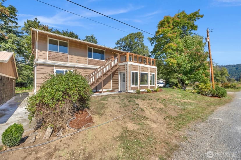 Property photo for 12327 276th Street Ne, Arlington photo 12