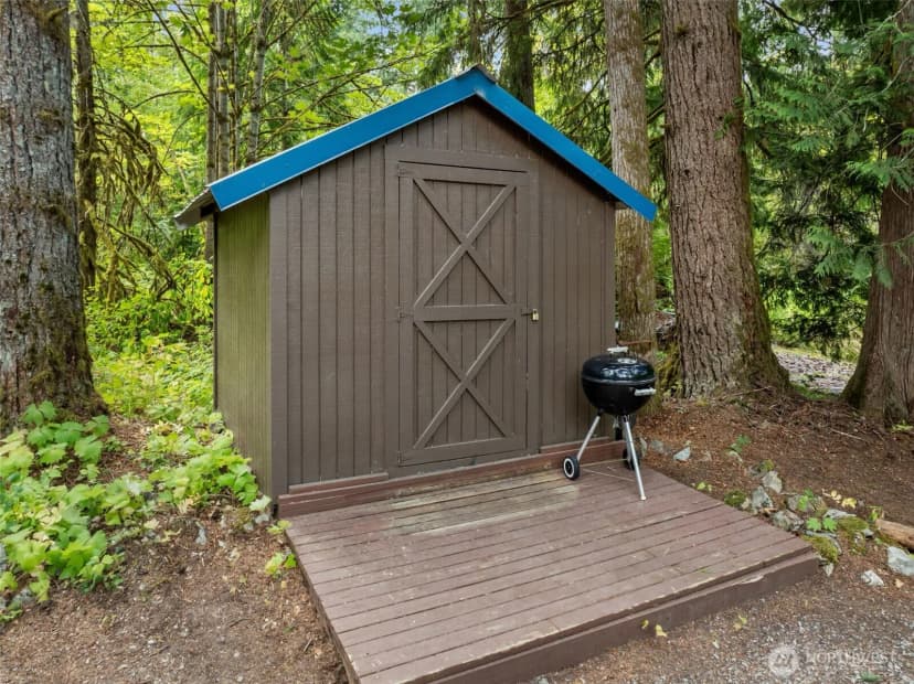 Property photo for 12214 757th Avenue Ne, Skykomish photo 15