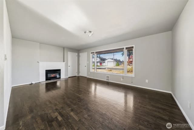 Property photo for 1510 Violet Meadow Street S, Tacoma photo 3
