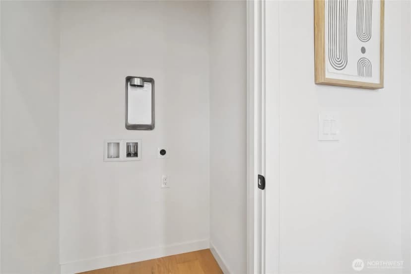 Property photo for 8227 Latona Avenue Ne, Seattle photo 20