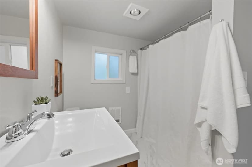 Property photo for 1154 95th Street E, Tacoma photo 21
