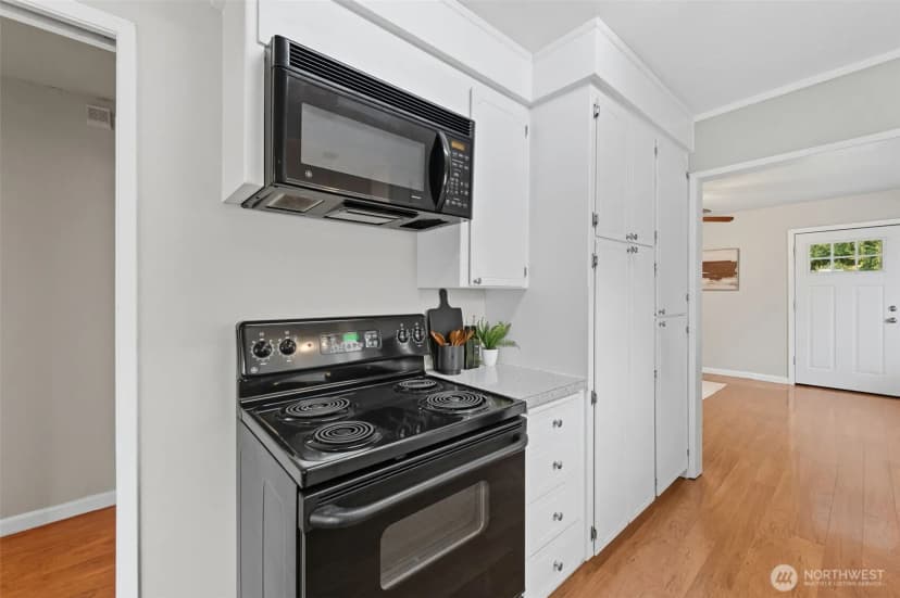 Property photo for 1154 95th Street E, Tacoma photo 12