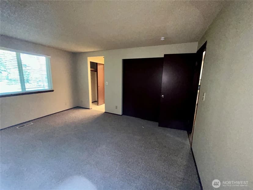 Property photo for 202 Vashon Avenue Se, Renton photo 17