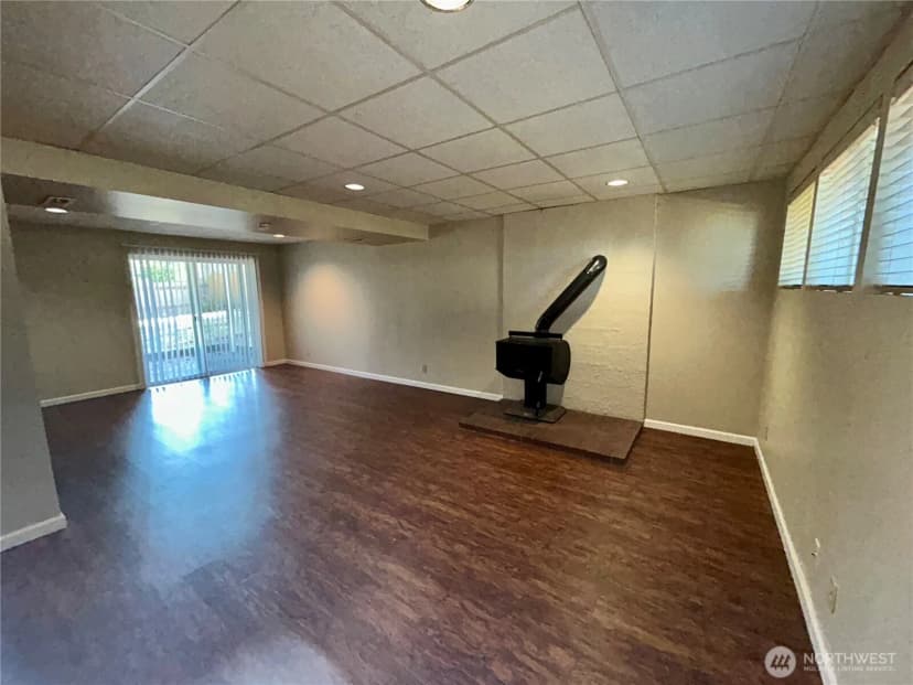 Property photo for 202 Vashon Avenue Se, Renton photo 23