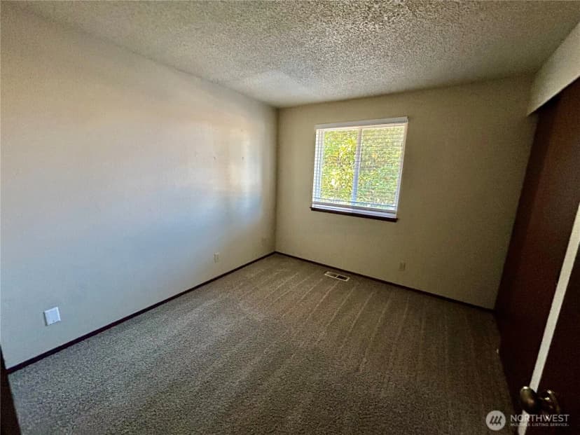 Property photo for 202 Vashon Avenue Se, Renton photo 12