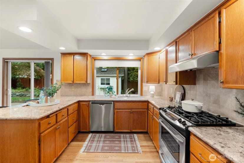 Property photo for 9709 43rd Avenue Nw, Gig Harbor photo 10