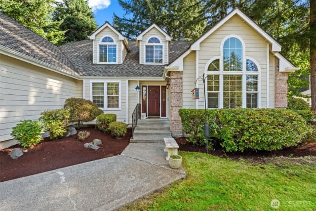 Property photo for 9709 43rd Avenue Nw, Gig Harbor photo 3