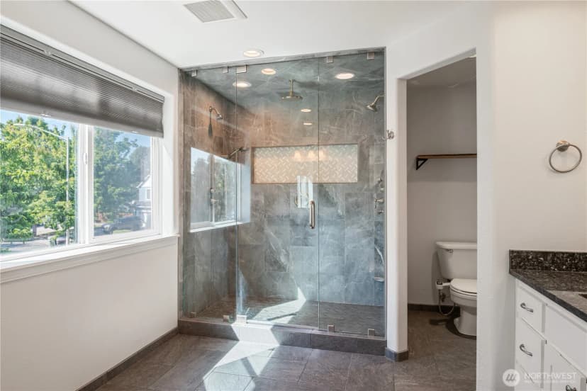 Property photo for 1842 Island Drive, Longview photo 19