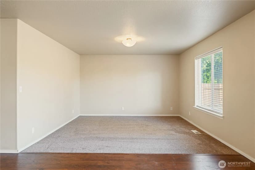 Property photo for 1842 Island Drive, Longview photo 7