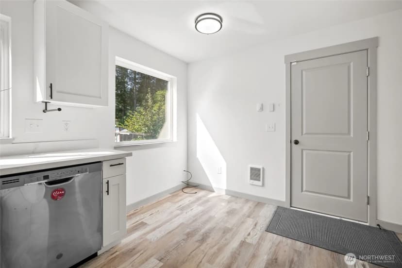 Property photo for 15902 Larson Drive, Gold Bar photo 13