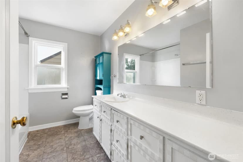 Property photo for 1513 N Washington, Tacoma photo 12