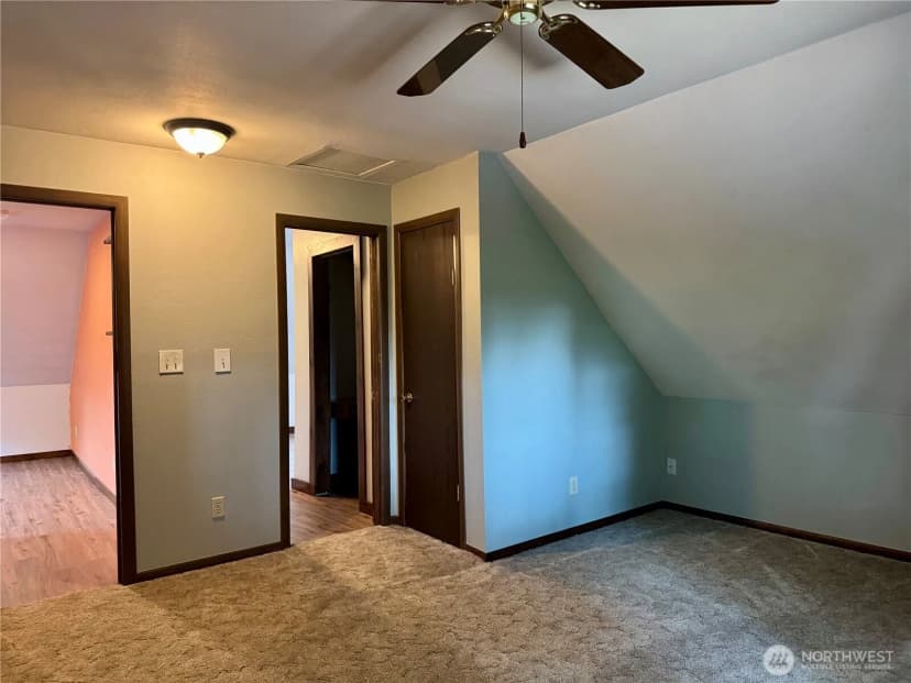 Property photo for 405 Nw Dellah Avenue, Wilbur photo 28