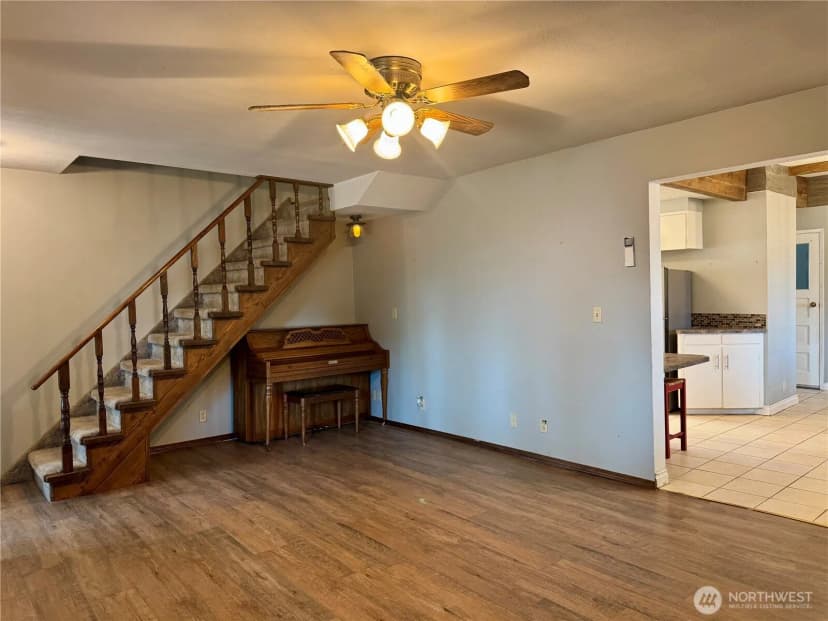 Property photo for 405 Nw Dellah Avenue, Wilbur photo 10