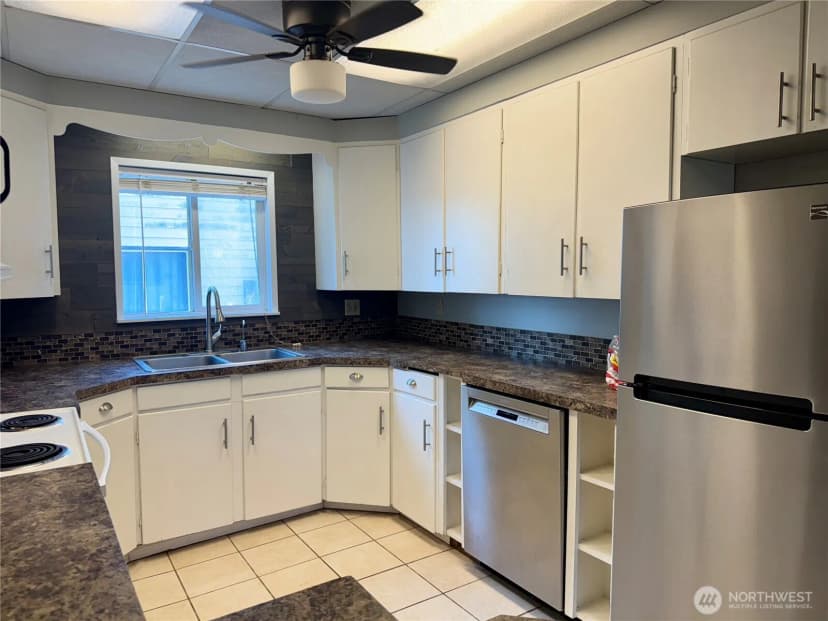 Property photo for 405 Nw Dellah Avenue, Wilbur photo 17