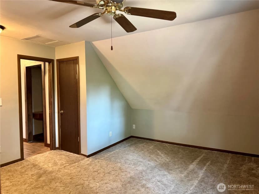 Property photo for 405 Nw Dellah Avenue, Wilbur photo 27