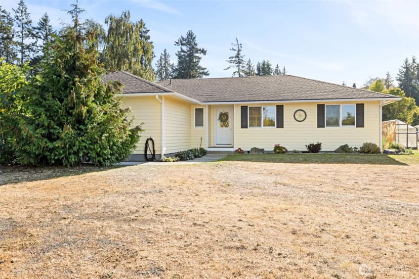 Property photo for 92 Robbins Road, Sequim