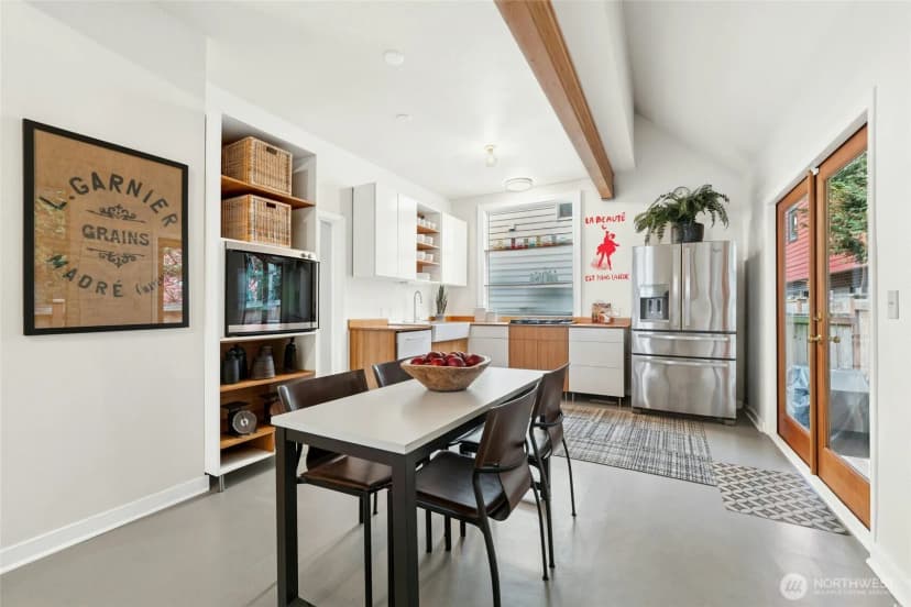 Property photo for 521 20th Avenue E, Seattle photo 12