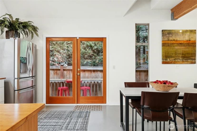 Property photo for 521 20th Avenue E, Seattle photo 14
