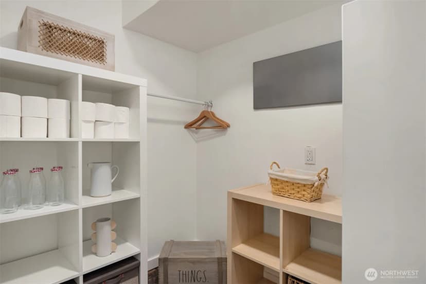 Property photo for 617 33rd Avenue E, Seattle photo 16