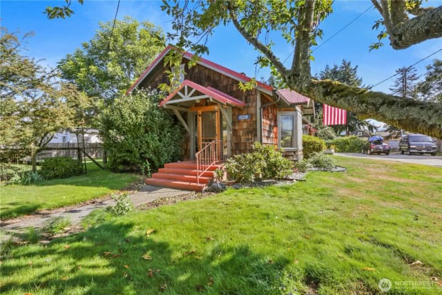 Property photo for 11339 N Skagit Street, Burlington photo 3