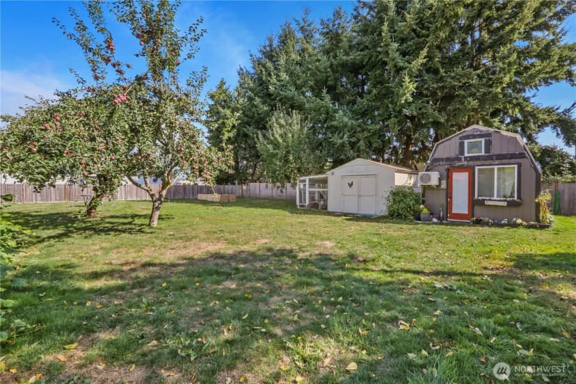 Property photo for 11339 N Skagit Street, Burlington photo 31