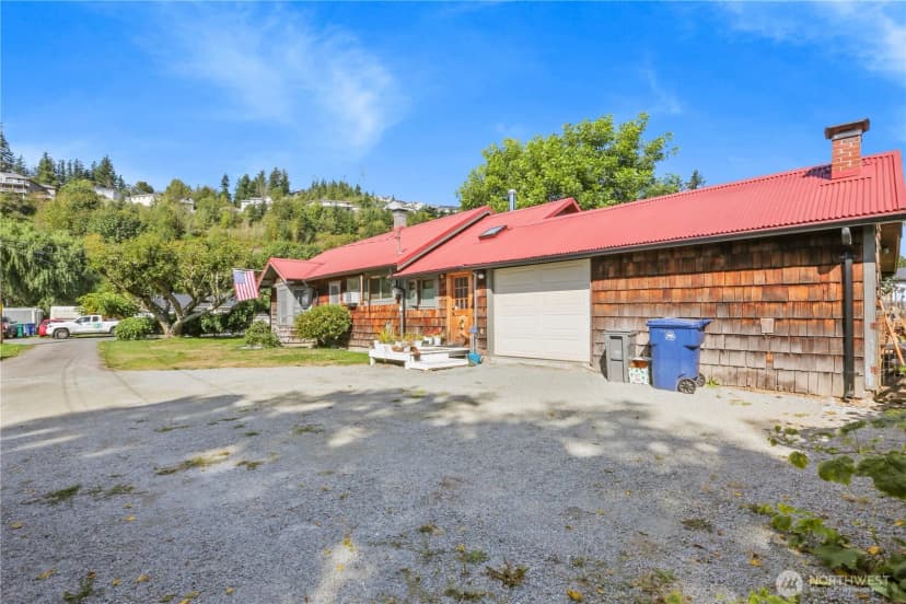 Property photo for 11339 N Skagit Street, Burlington photo 7