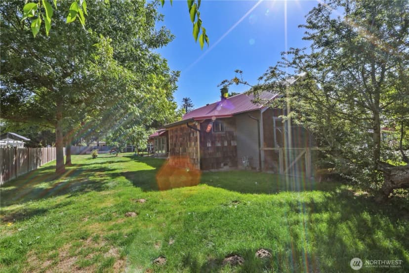 Property photo for 11339 N Skagit Street, Burlington photo 38