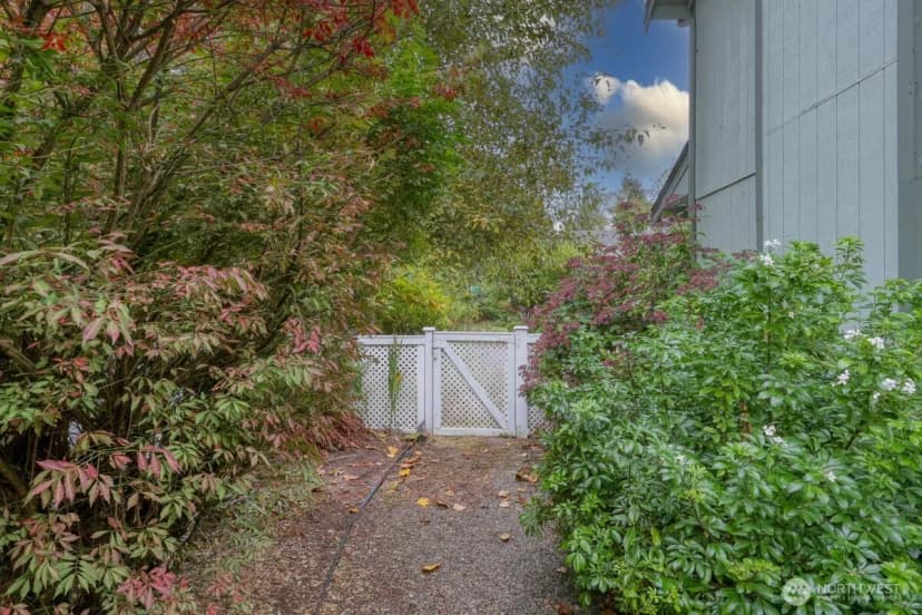 Property photo for 2202 Sophie Way Ne, Olympia photo 29