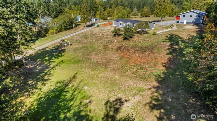 Property photo for 6915 Stringtown Road E, Eatonville photo 34
