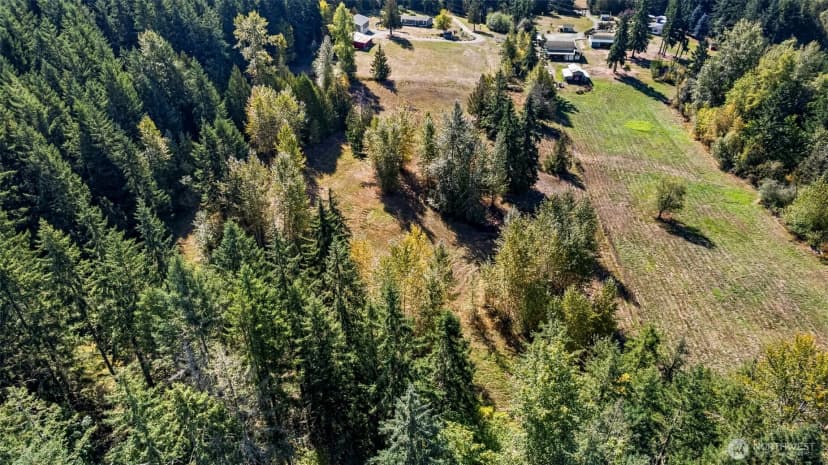 Property photo for 6915 Stringtown Road E, Eatonville photo 31