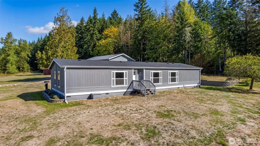 Property photo for 6915 Stringtown Road E, Eatonville photo 27