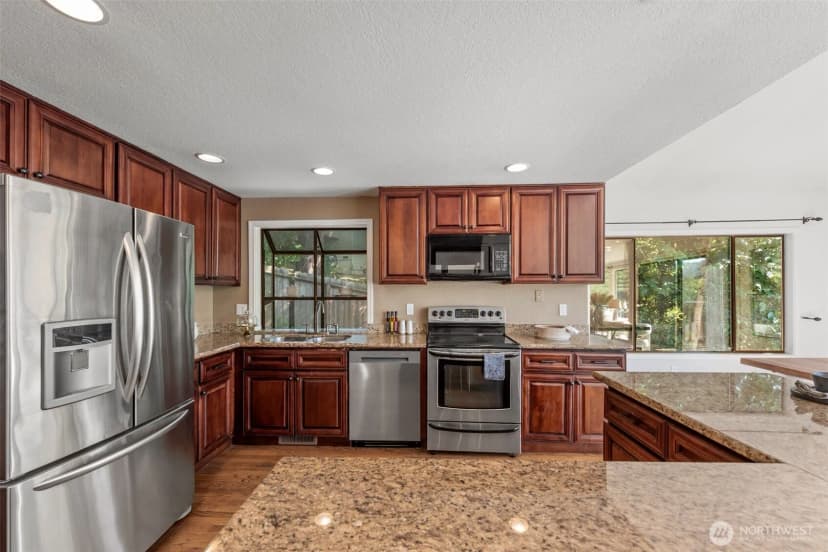 Property photo for 3401 161st Place Se #63, Bellevue photo 11