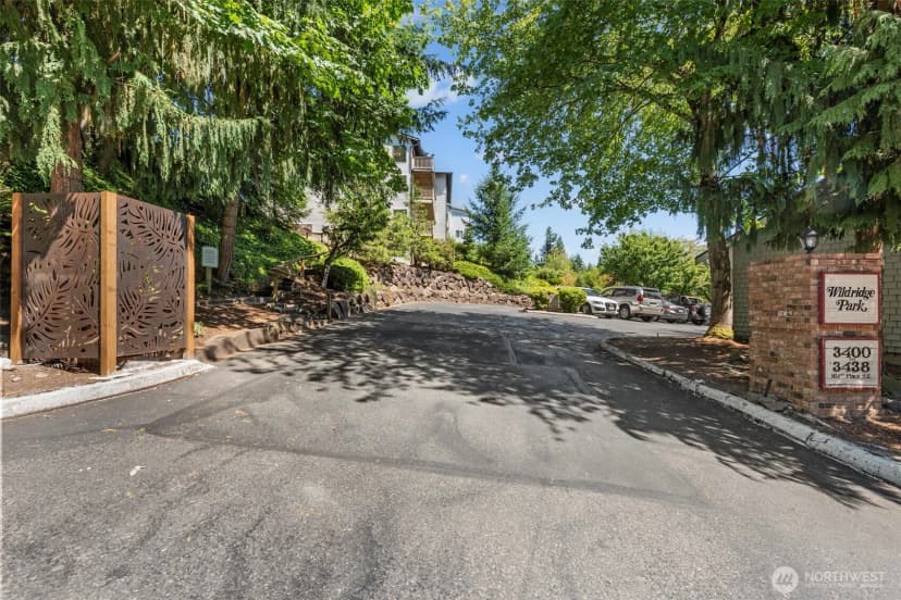 Property photo for 3401 161st Place Se #63, Bellevue photo 33