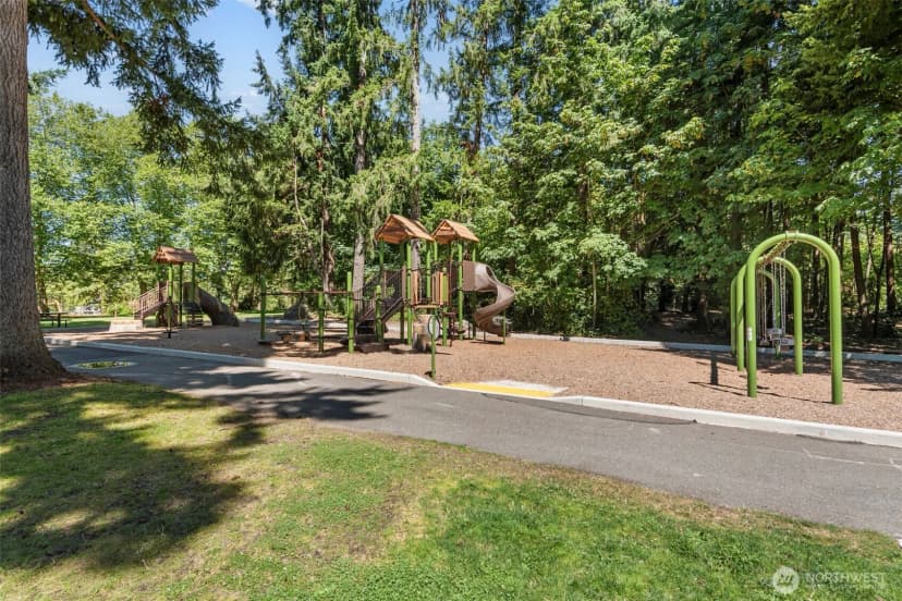 Property photo for 3401 161st Place Se #63, Bellevue photo 39