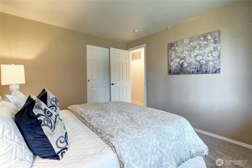 Property photo for 26429 171st Avenue Se, Covington photo 15
