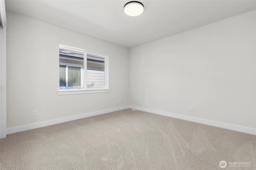 Property photo for 21425 116th Place Se, Kent photo 25