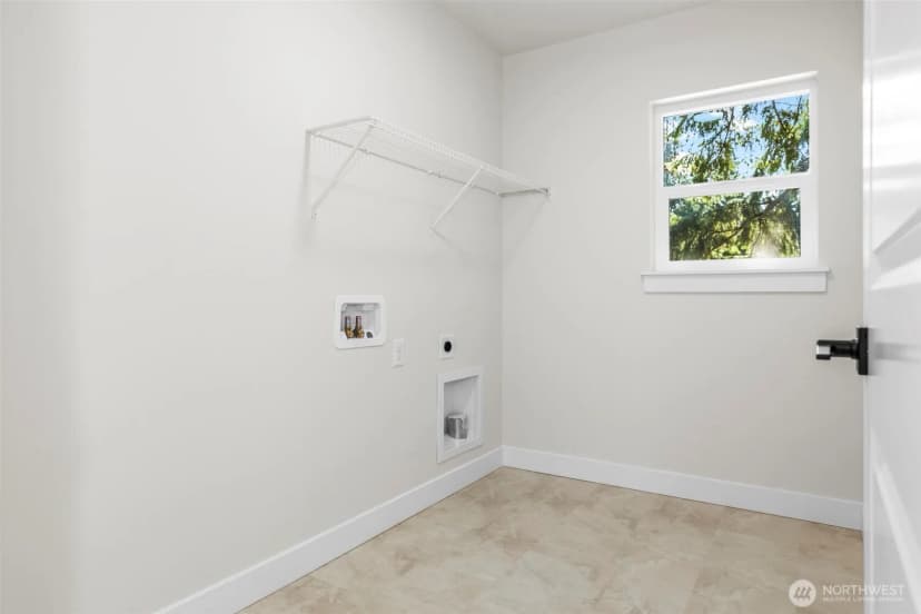 Property photo for 21425 116th Place Se, Kent photo 28