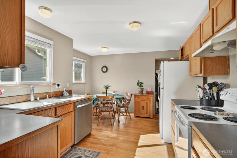 Property photo for 915 Presidio Place, Sedro Woolley photo 12