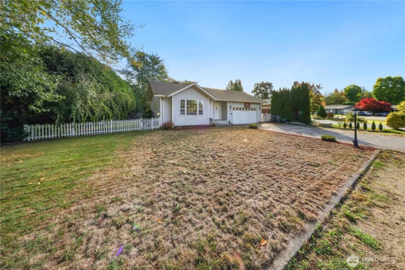 Property photo for 4844 Oakridge Drive, Blaine photo 4