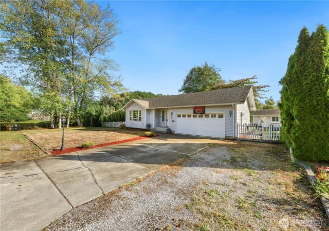 Property photo for 4844 Oakridge Drive, Blaine photo 3