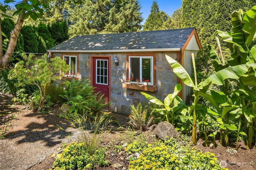 Property photo for 20625 Se 135th Street, Issaquah photo 31