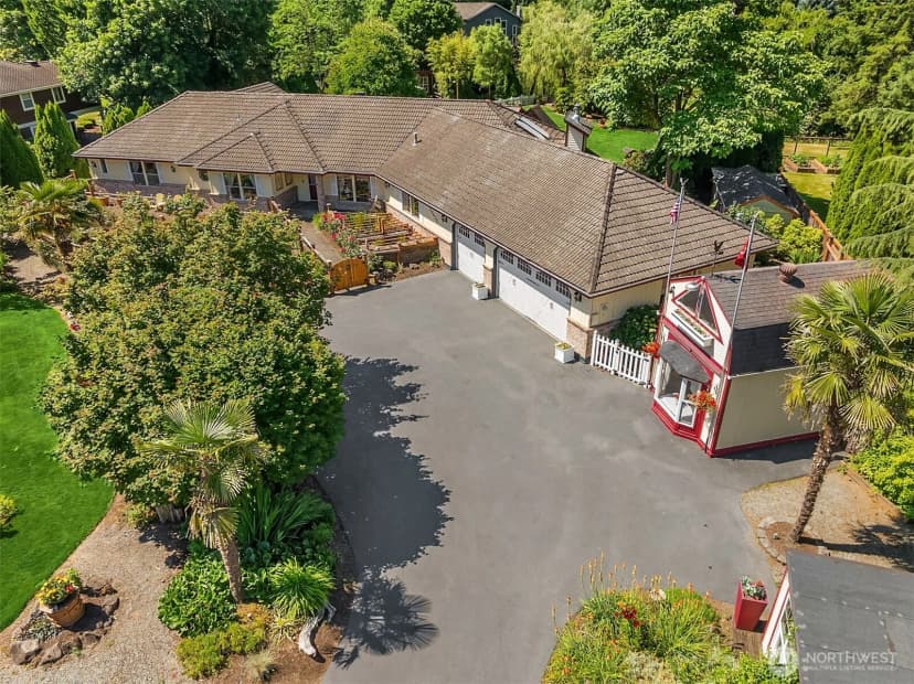 Property photo for 20625 Se 135th Street, Issaquah