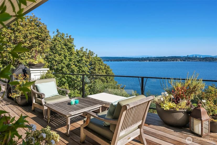 Property photo for 3408 E Laurelhurst Drive Ne, Seattle photo 15