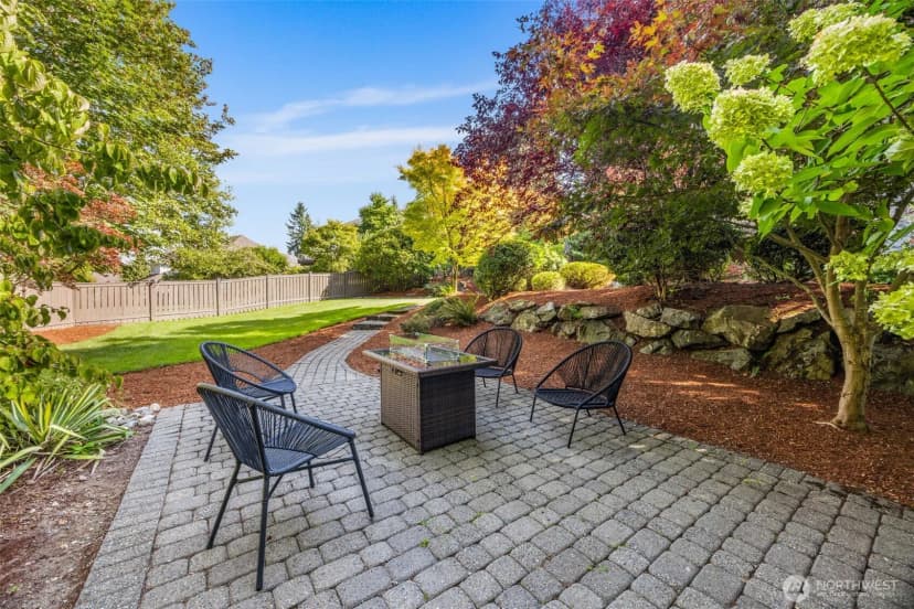 Property photo for 5207 Isola Place Nw, Issaquah photo 35