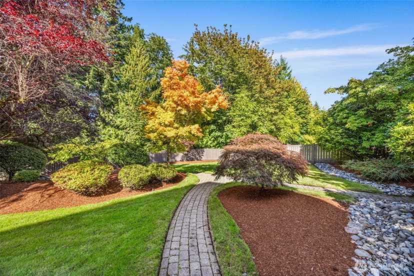 Property photo for 5207 Isola Place Nw, Issaquah photo 37