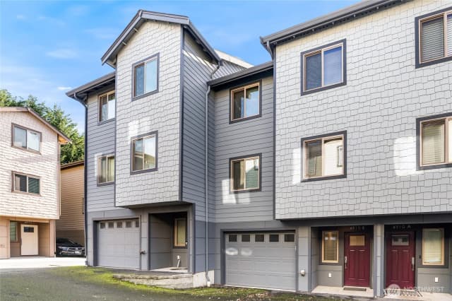 Property photo for 4910 S Willow Street #b, Seattle