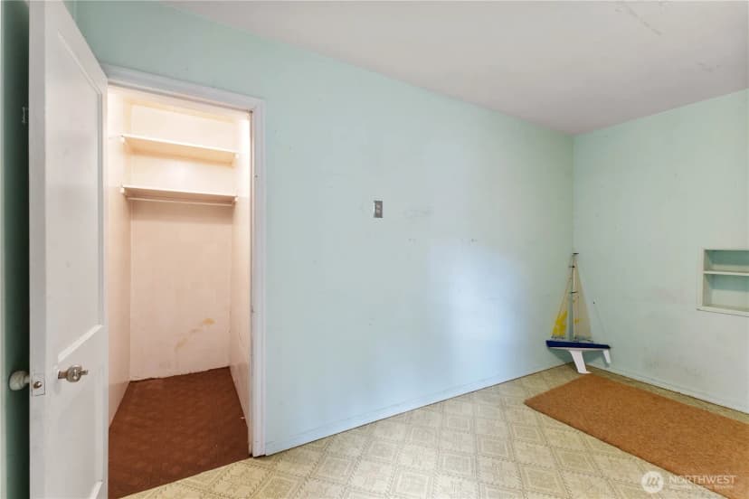 Property photo for 12447 2nd Avenue Sw, Burien photo 10