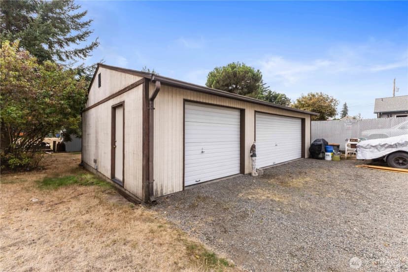 Property photo for 12447 2nd Avenue Sw, Burien photo 19