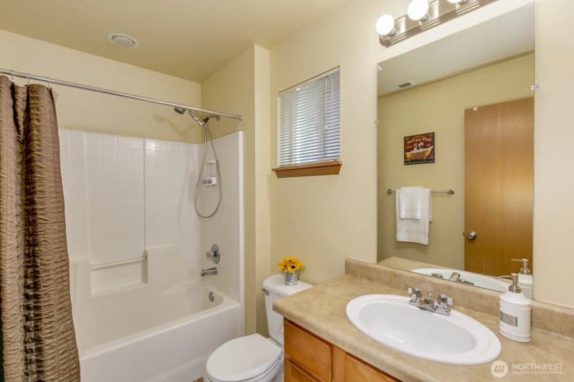 Property photo for 3326 147th Place Sw, Lynnwood photo 19